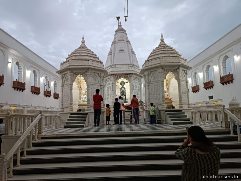 Chulgiri Digambar Jain Temple