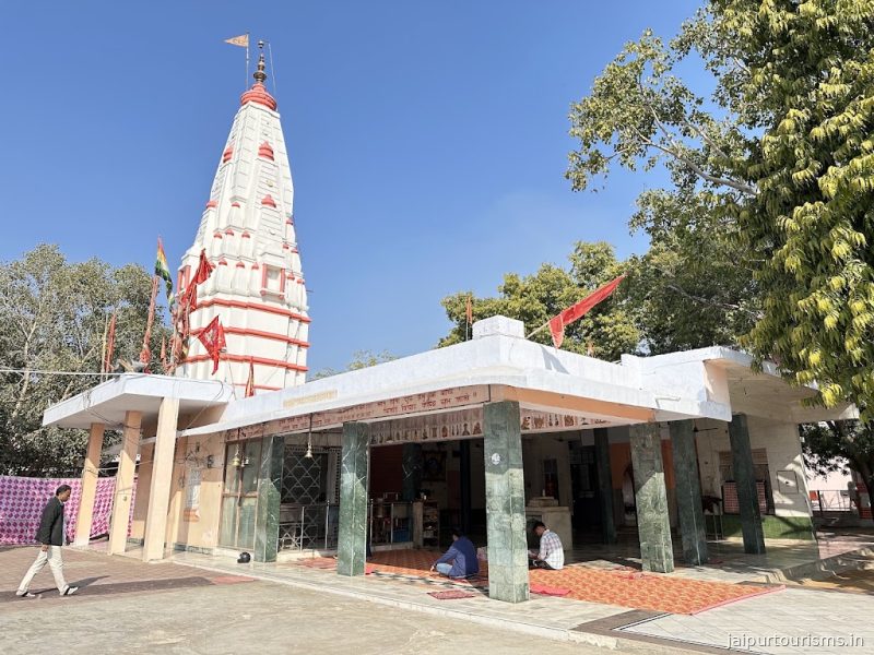 Papad wale Hanumanji