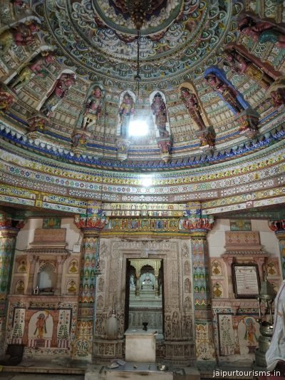 Sanghiji Digambar Jain Temple
