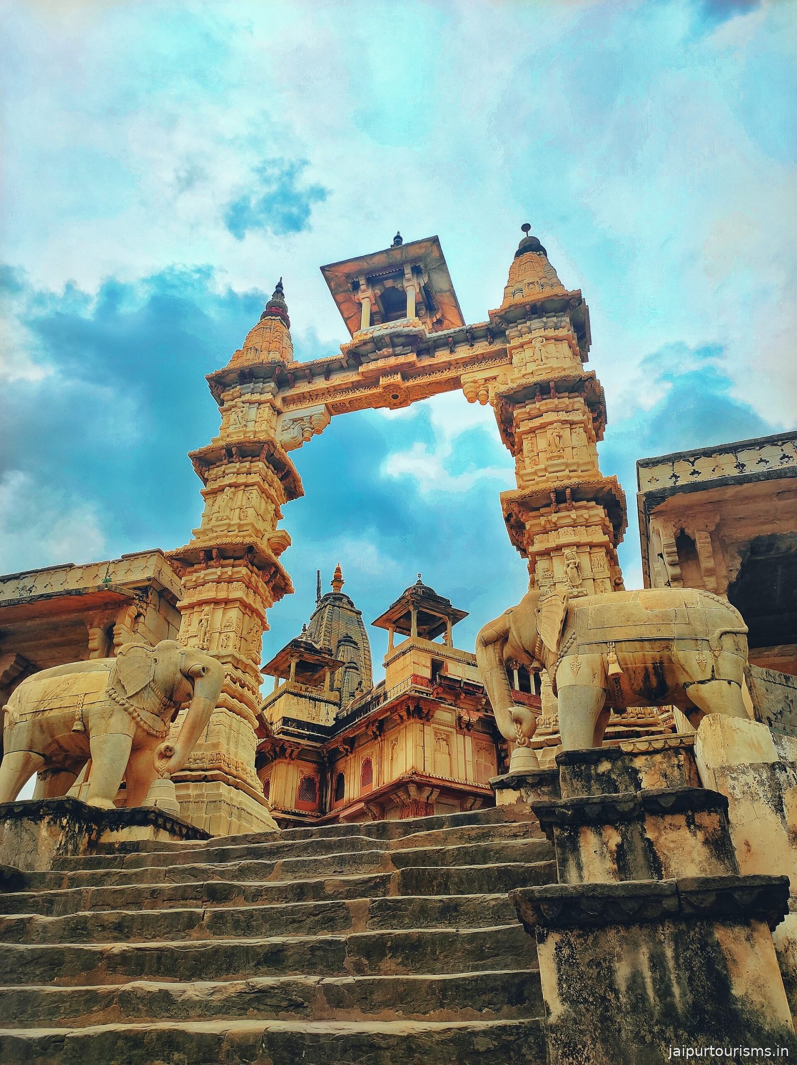 Jagat Shiromani Temple