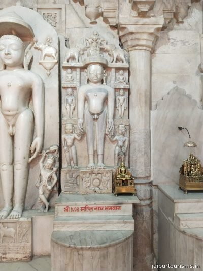 Sanghiji Digambar Jain Temple