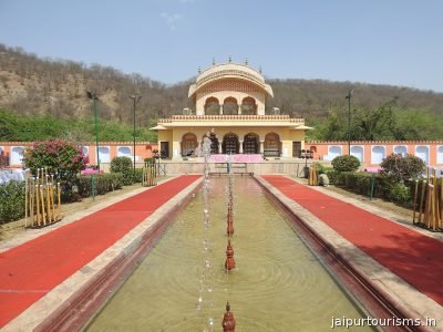 Sisodia Rani Garden