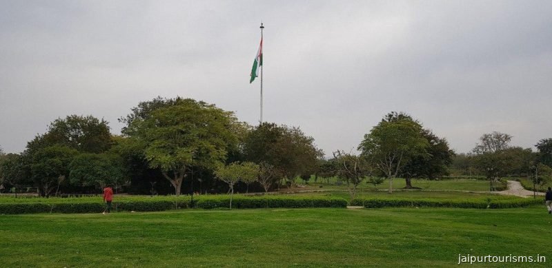 Gardens & Parks