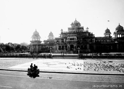 Ram Niwas Garden