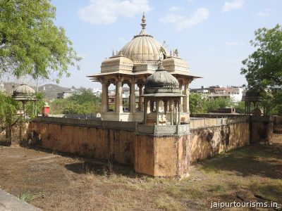 Royal Gaitor Ki Chhatriyan