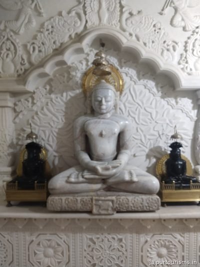 Sanghiji Digambar Jain Temple