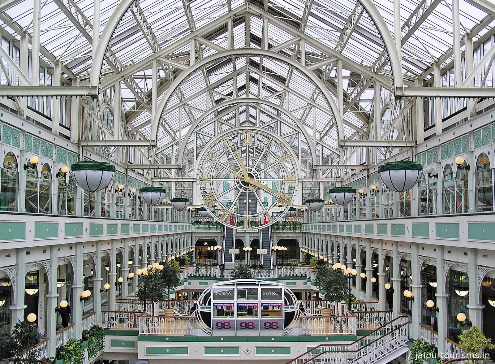 Crystal Palm Mall