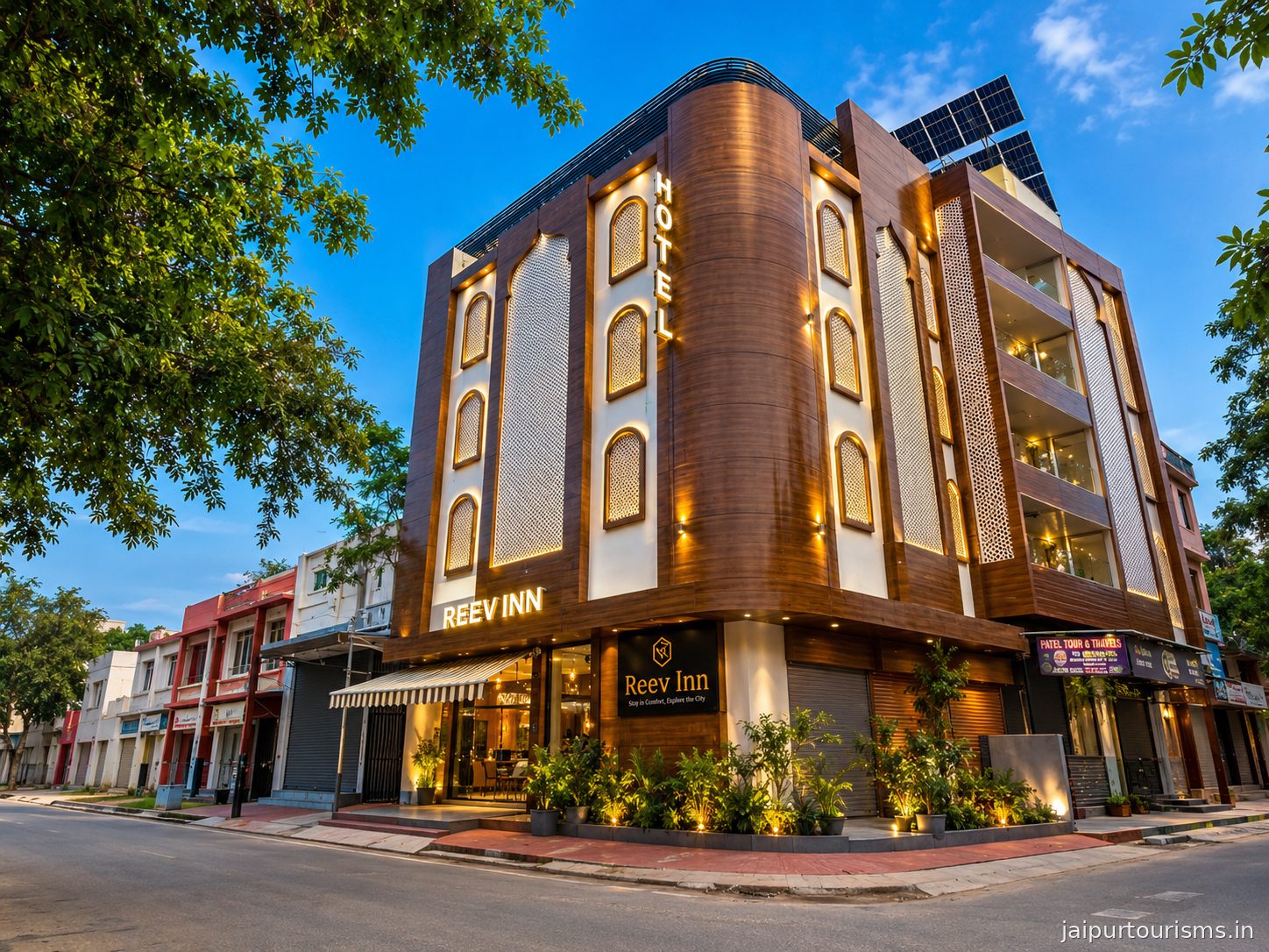 Hotel Reeve Inn