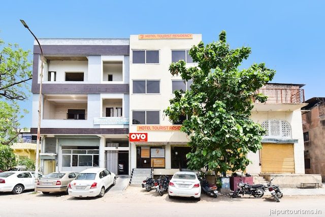 Hotel O by OYO Tourist Residency
