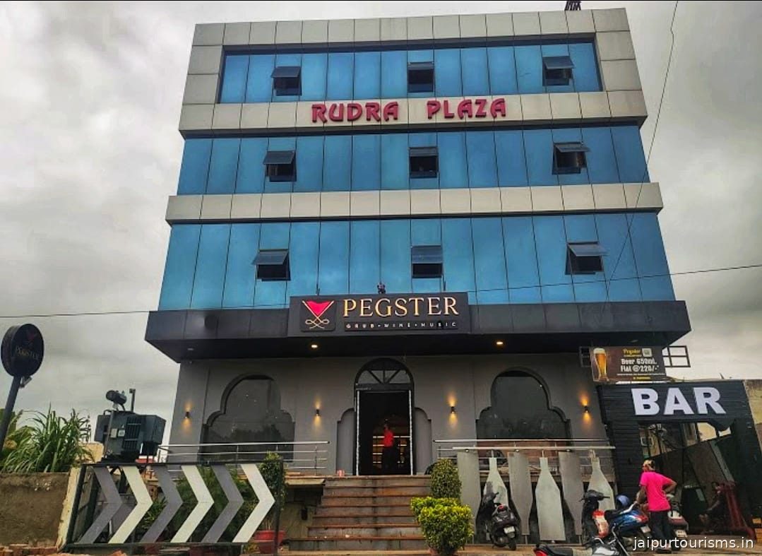 Townhouse OAK by OYO Hotel Rudra