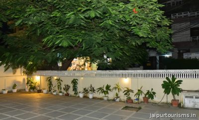 Dev Stays by Sandeep | Jaipur City Centre