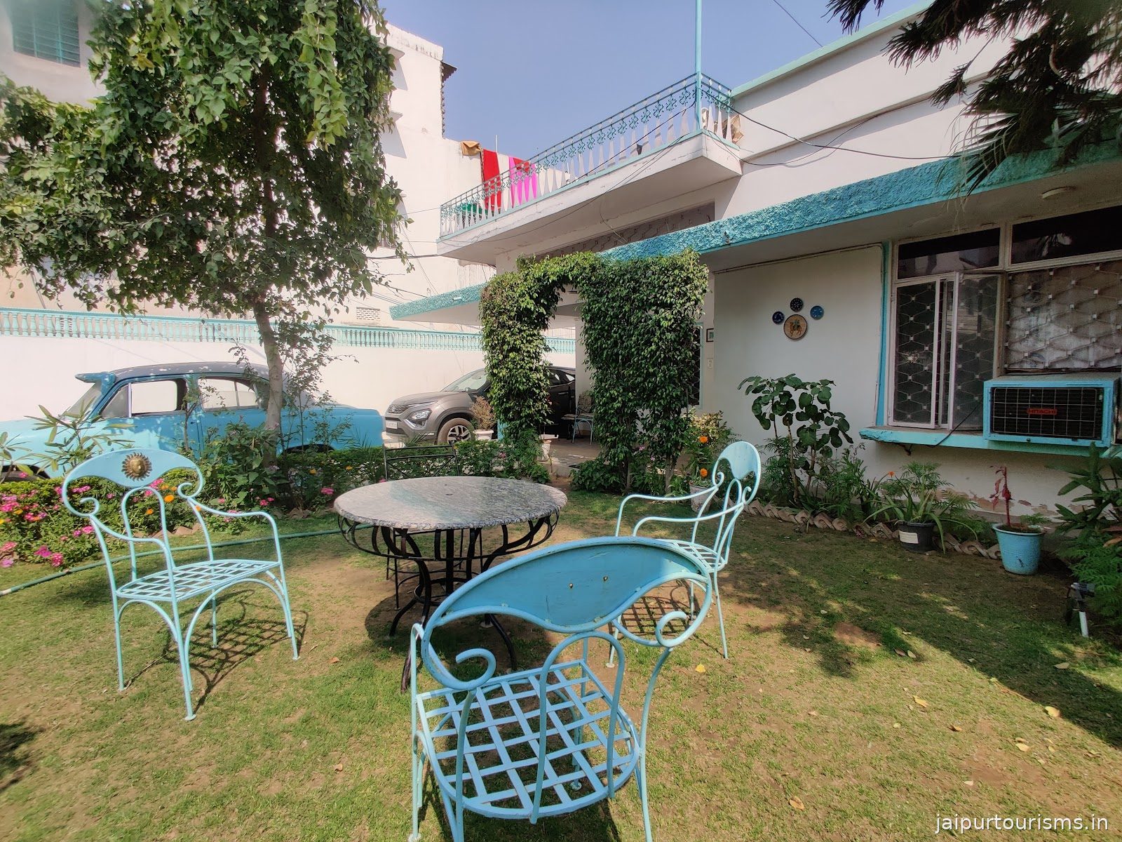 Jai Vilas - A heritage Stay