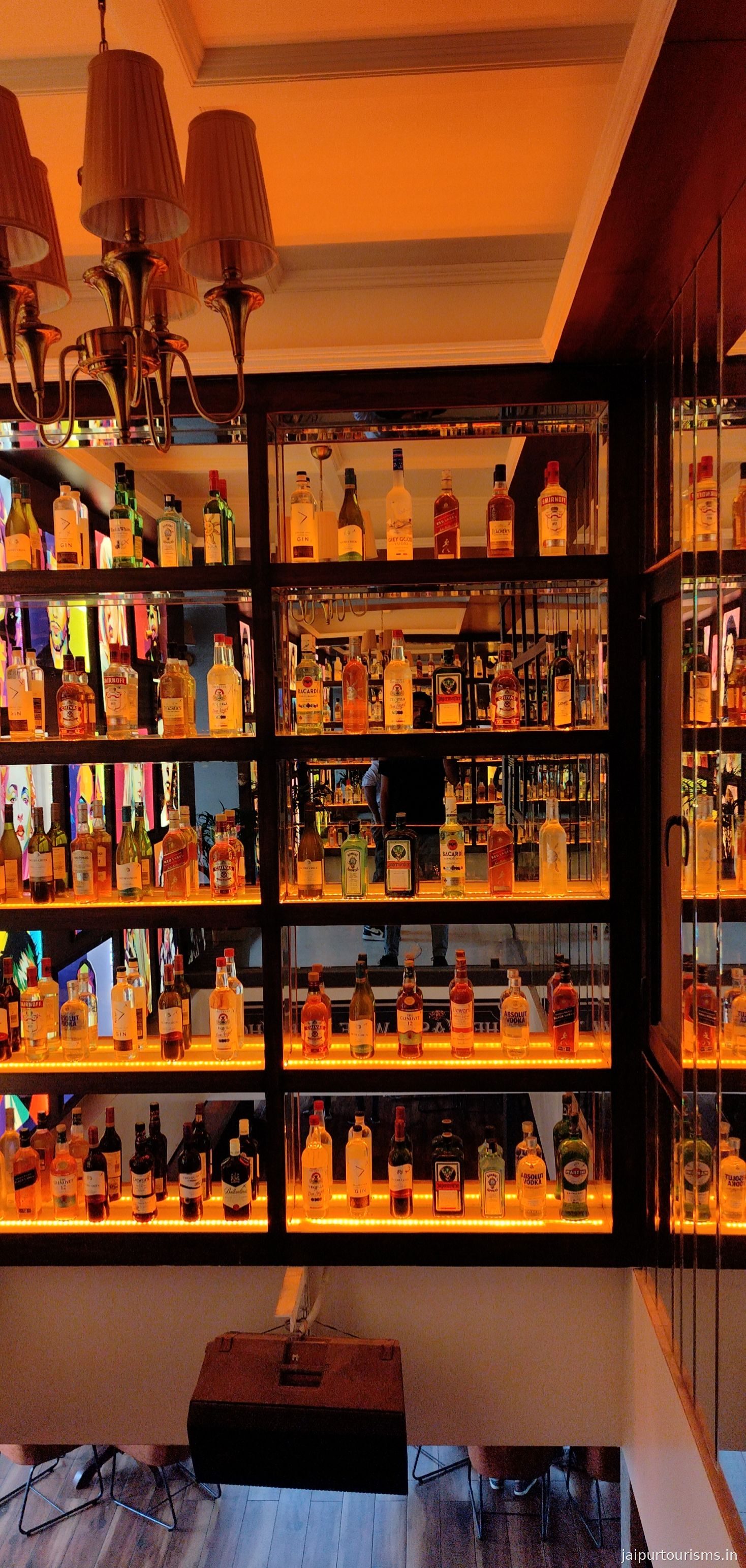 Reunion - Hookah Bar & Sheesha Cafe Jaipur