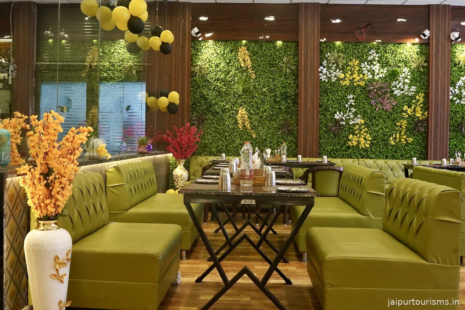 Khatirdari Veg & Non-Veg Restaurant