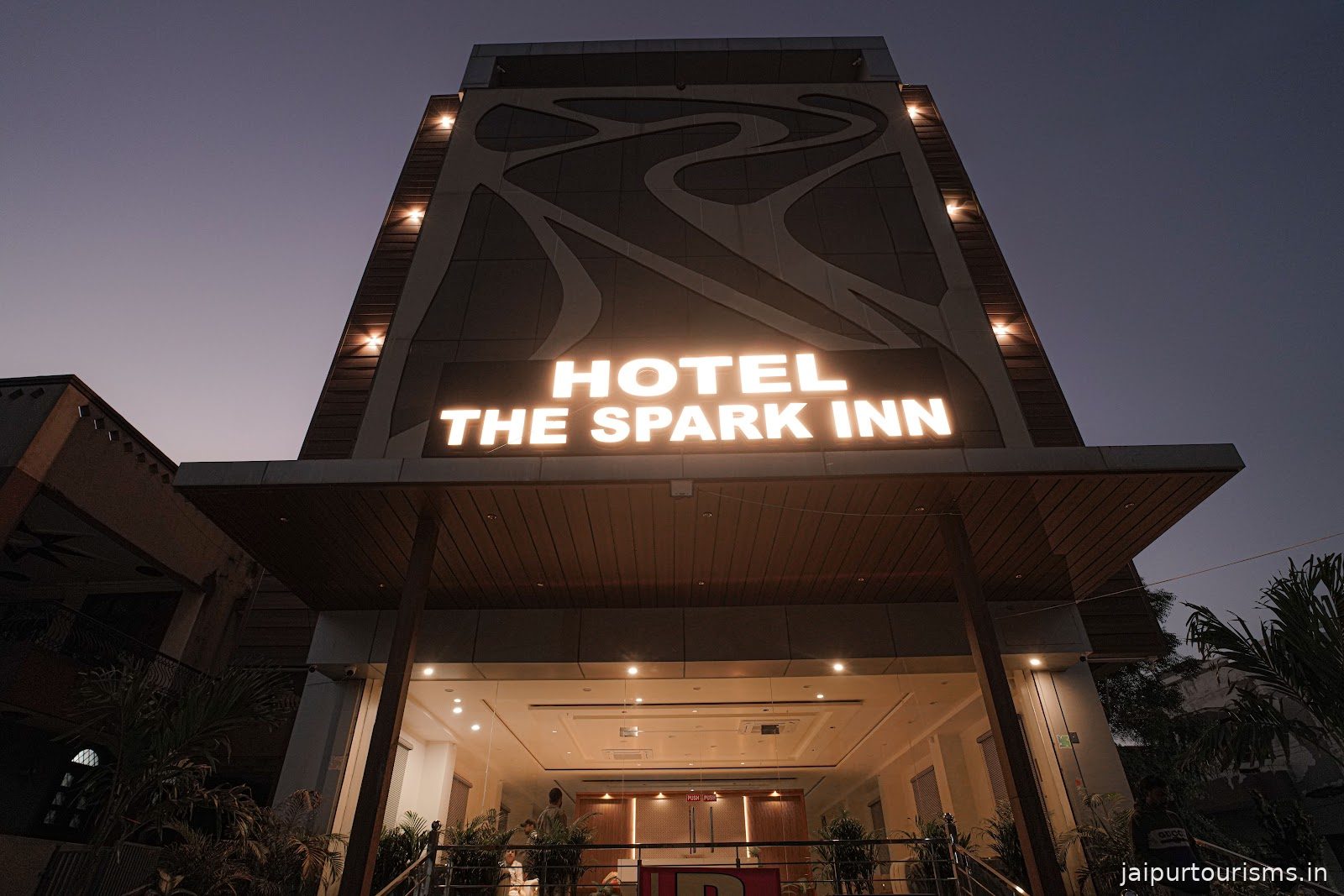 THE SPARK INN