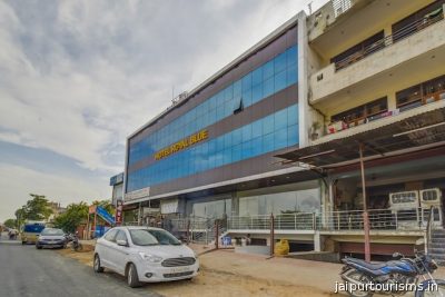 Hotel O by OYO Royal Blue