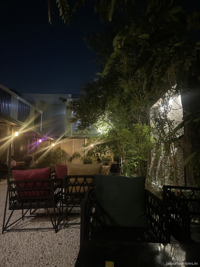 SIPS AND STORIES — Jaipur