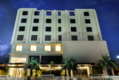 Townhouse 652 Hotel Royal Akshayam