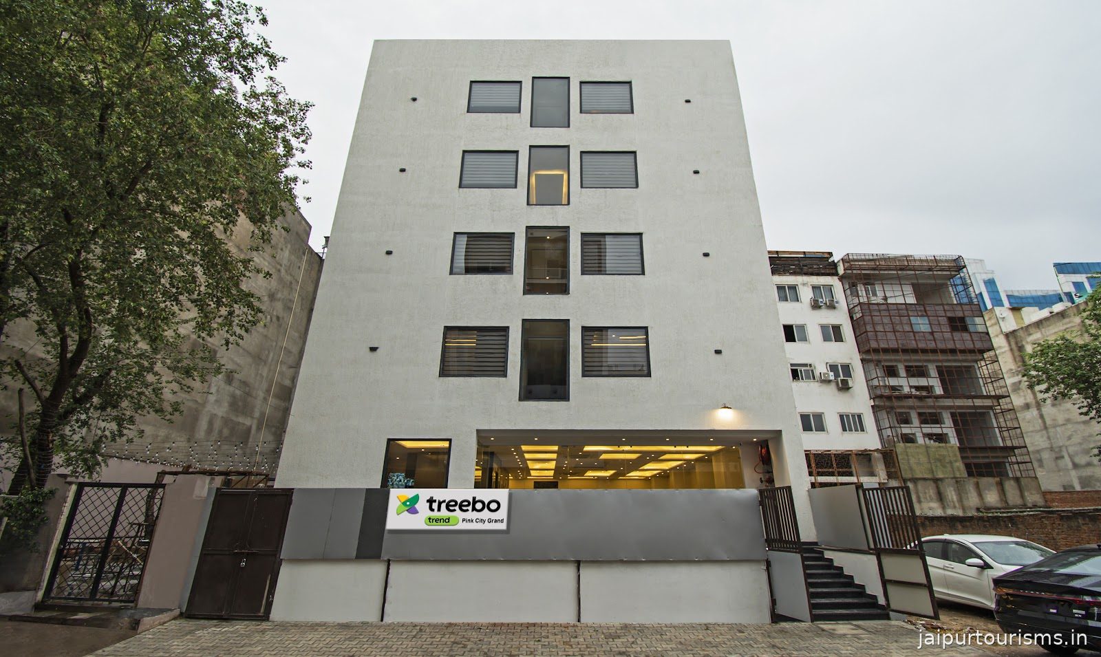 Treebo Pink City Grand