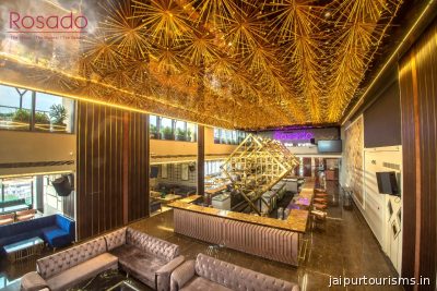Rosado - Luxury Lounge & Kitchen