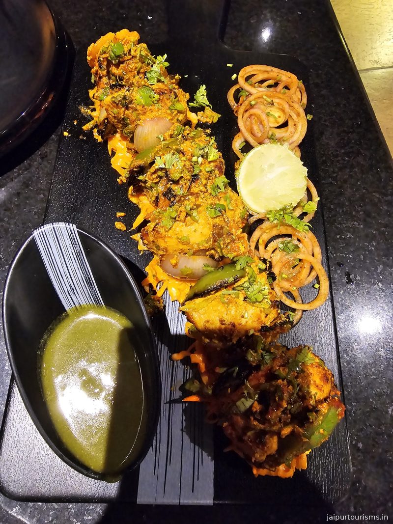 The Hidden Den - Terrace Cafe & Kitchen — Jaipur