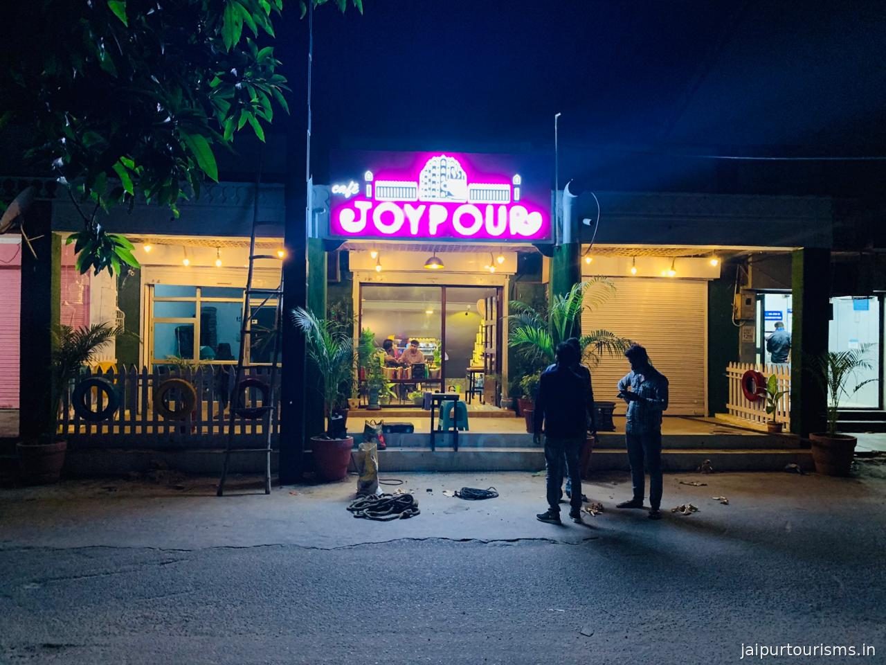 Cafe Joypour
