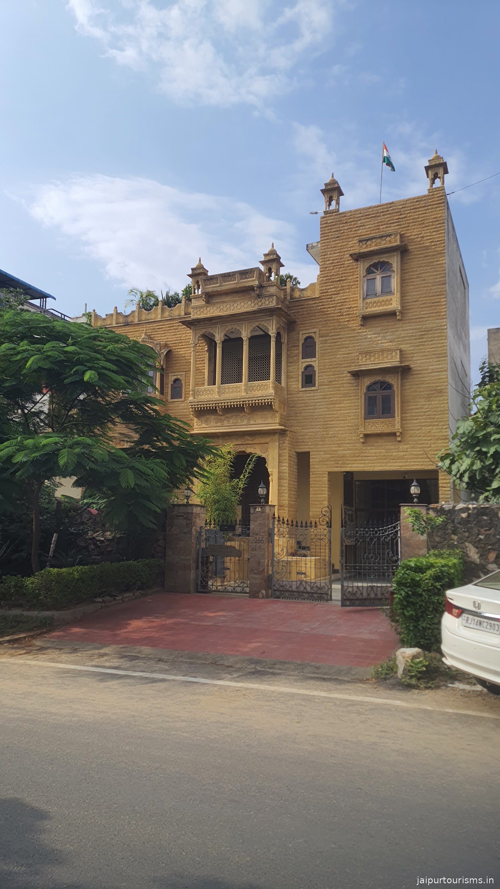 Jaisal Castle Home Stay
