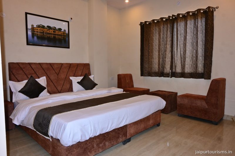 Hotel Runway, Near Airport — Jaipur