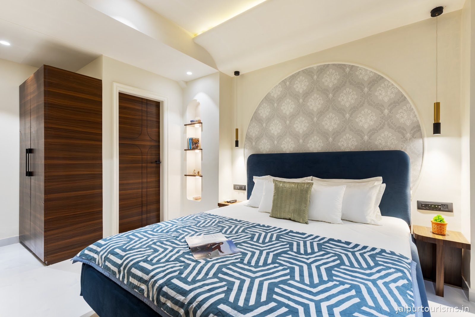 Bardias homestay