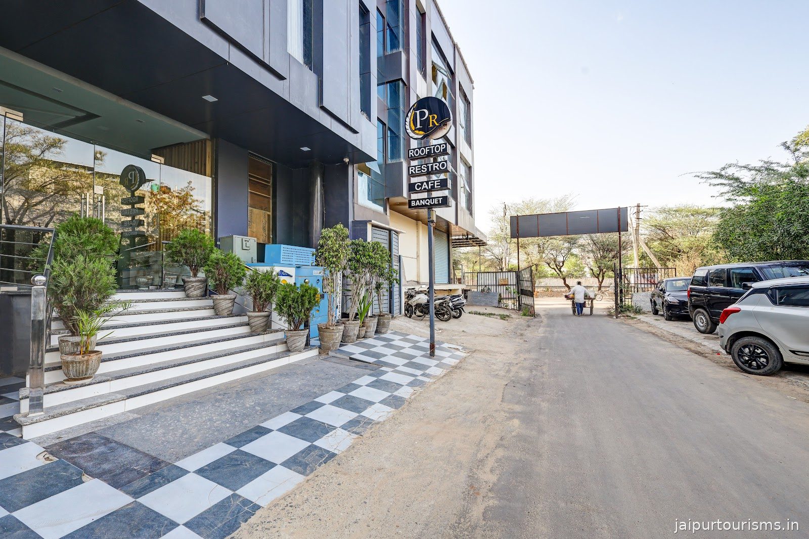 Hotel Priyaj