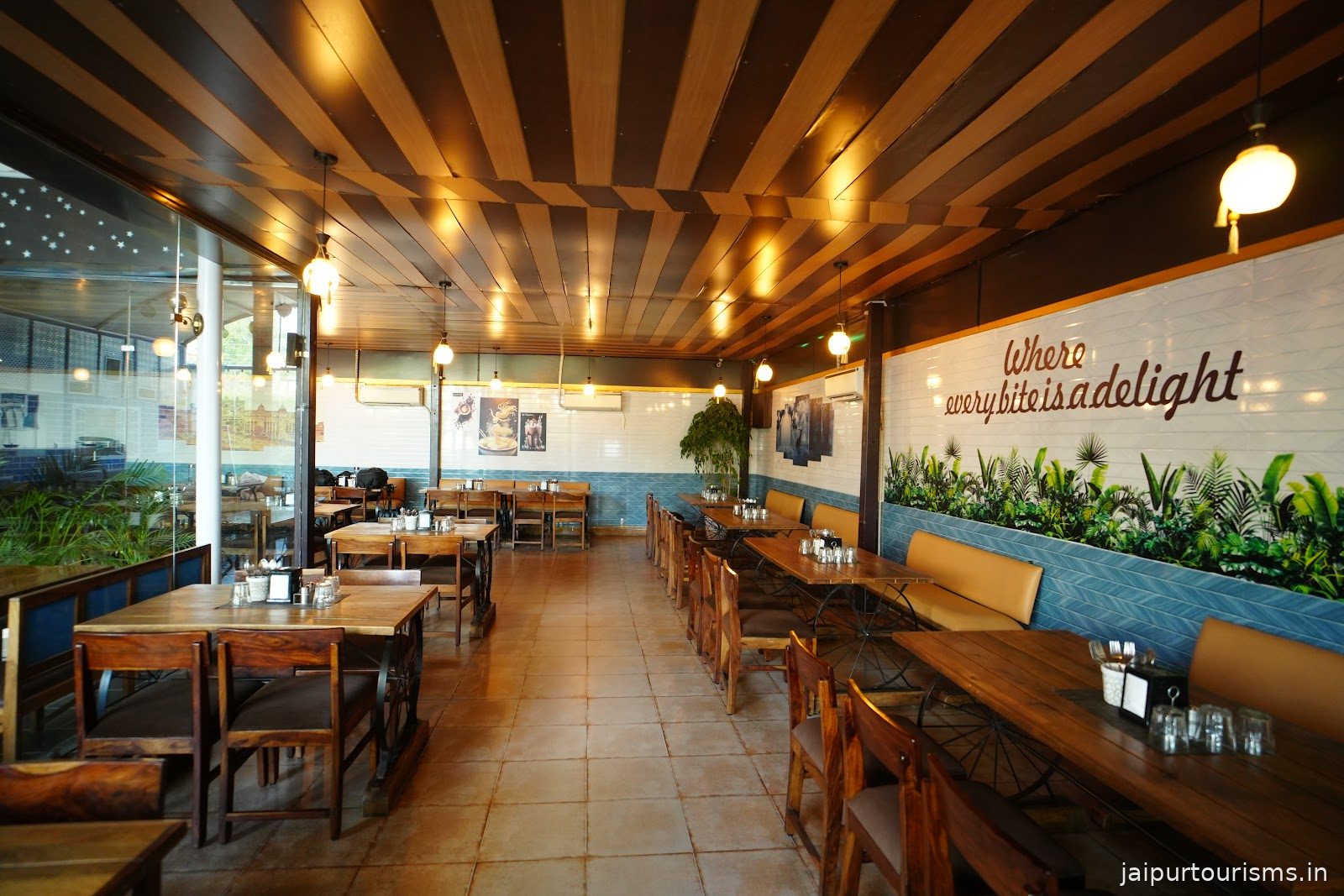 Dhaba Delight (Veg Restaurant)
