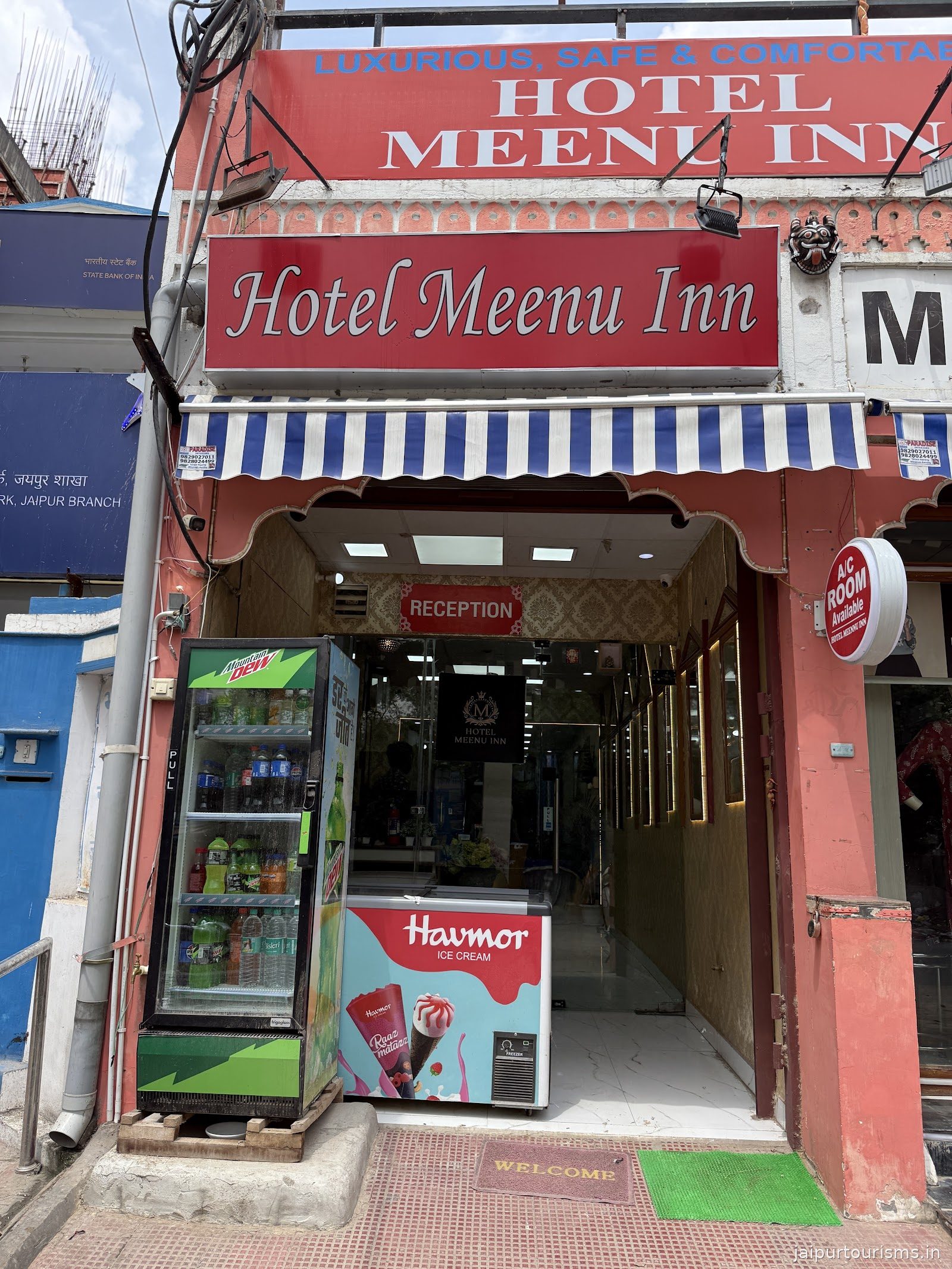 OYO Meenu Inn
