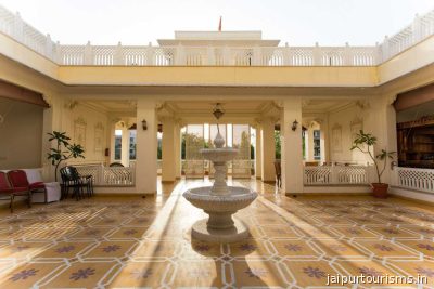 Grand uniara a heritage hotel