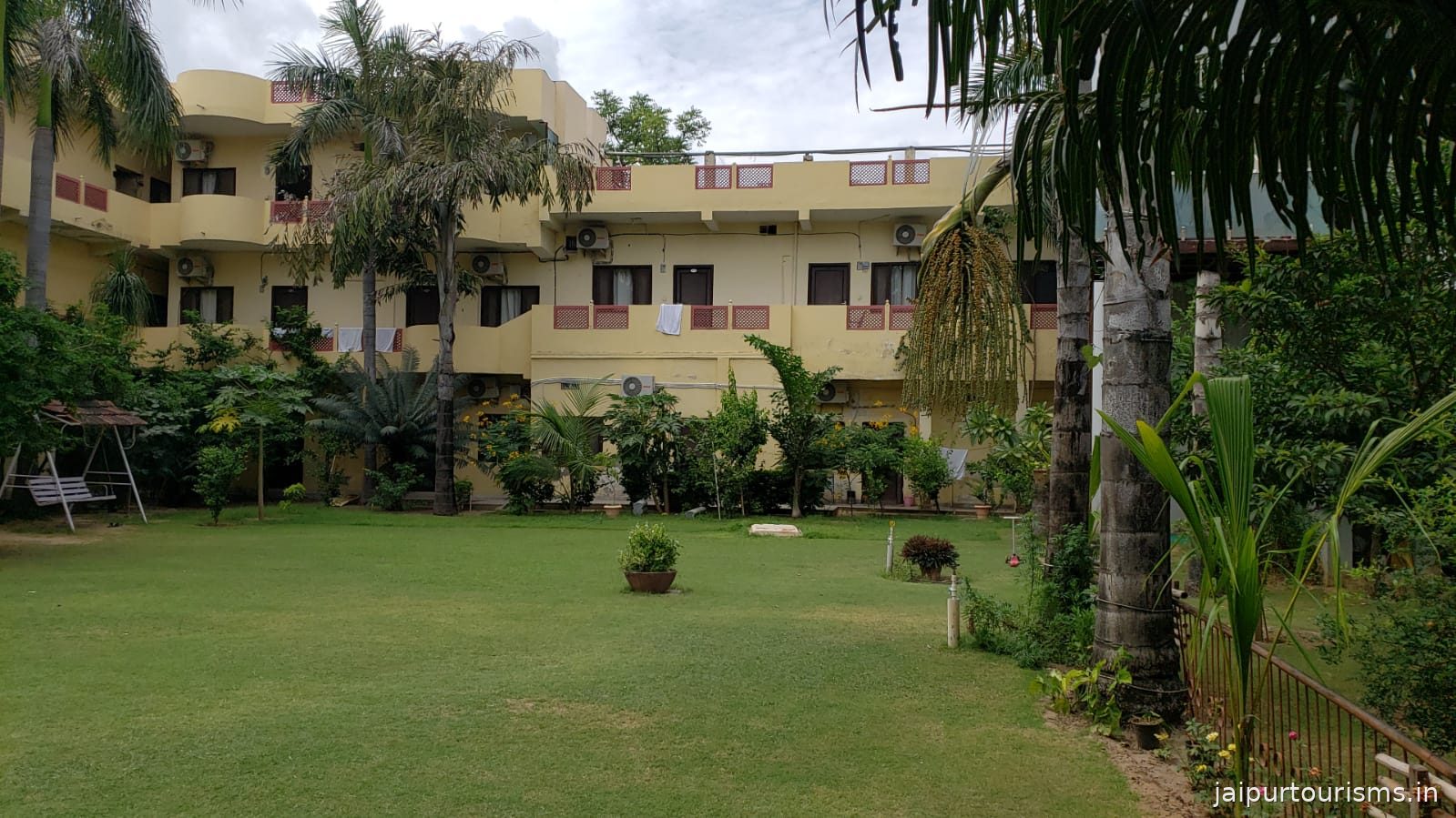 Hotel Evergreen Guest House