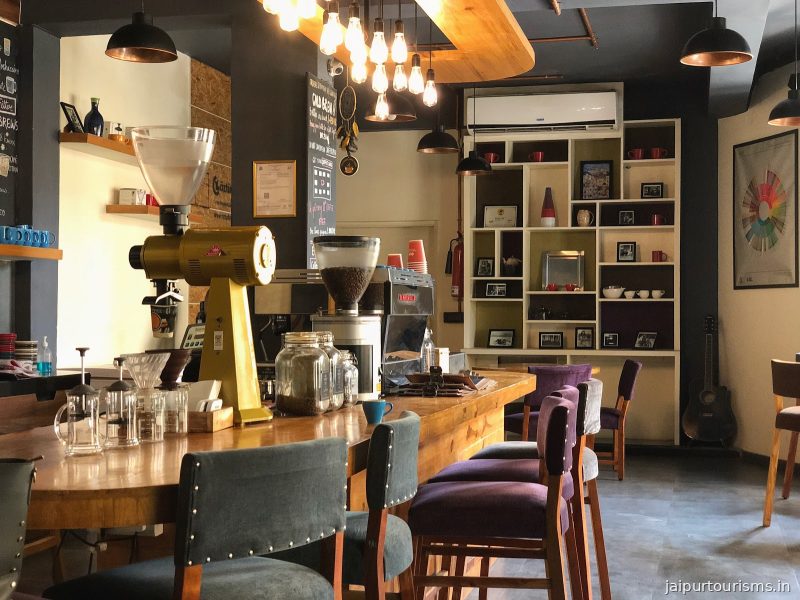 Curious Life Coffee Roasters: BLUE — Jaipur