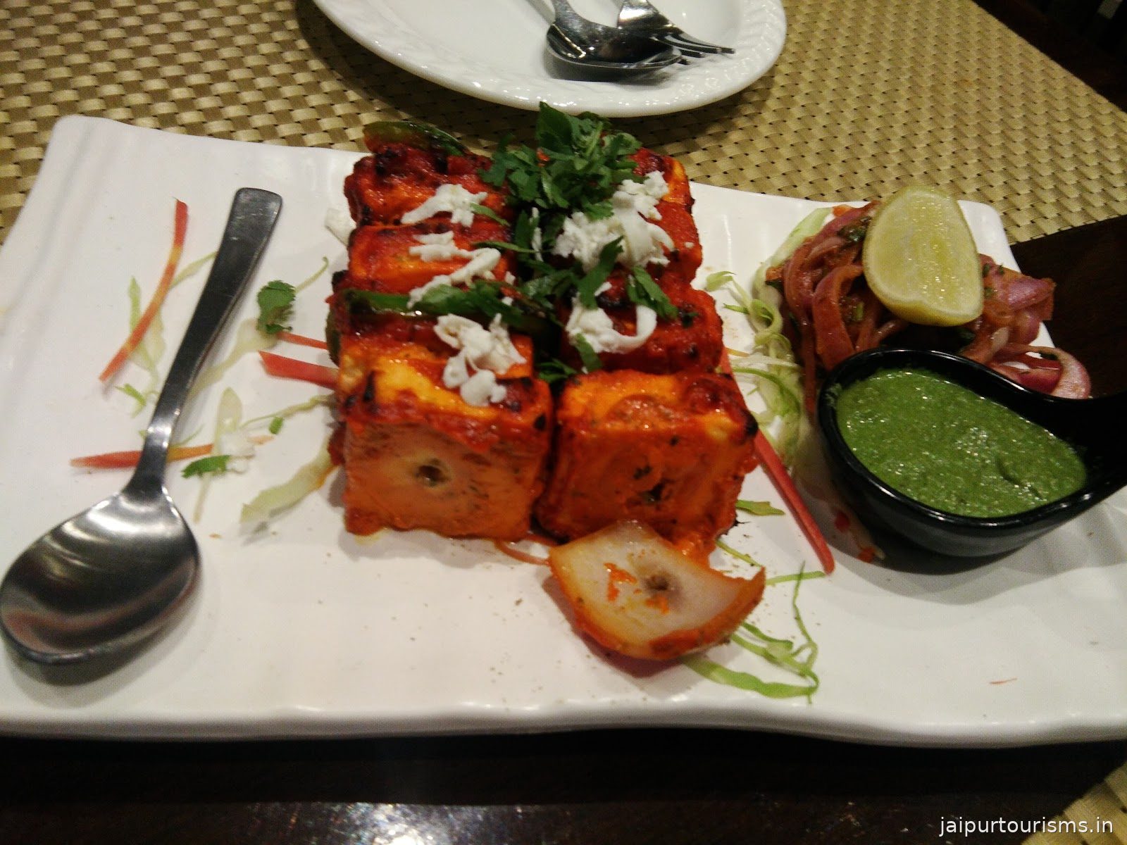 AAHAR FAMILY RESTAURANT