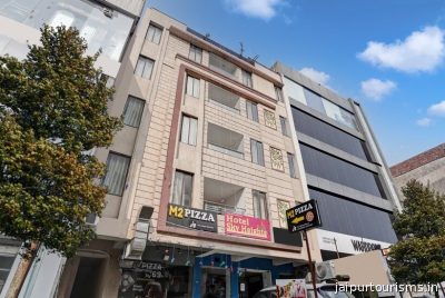 FabHotel Sky Heights