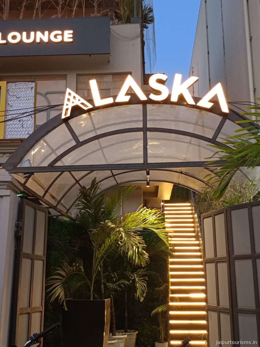 Alaska Cafe and Lounge