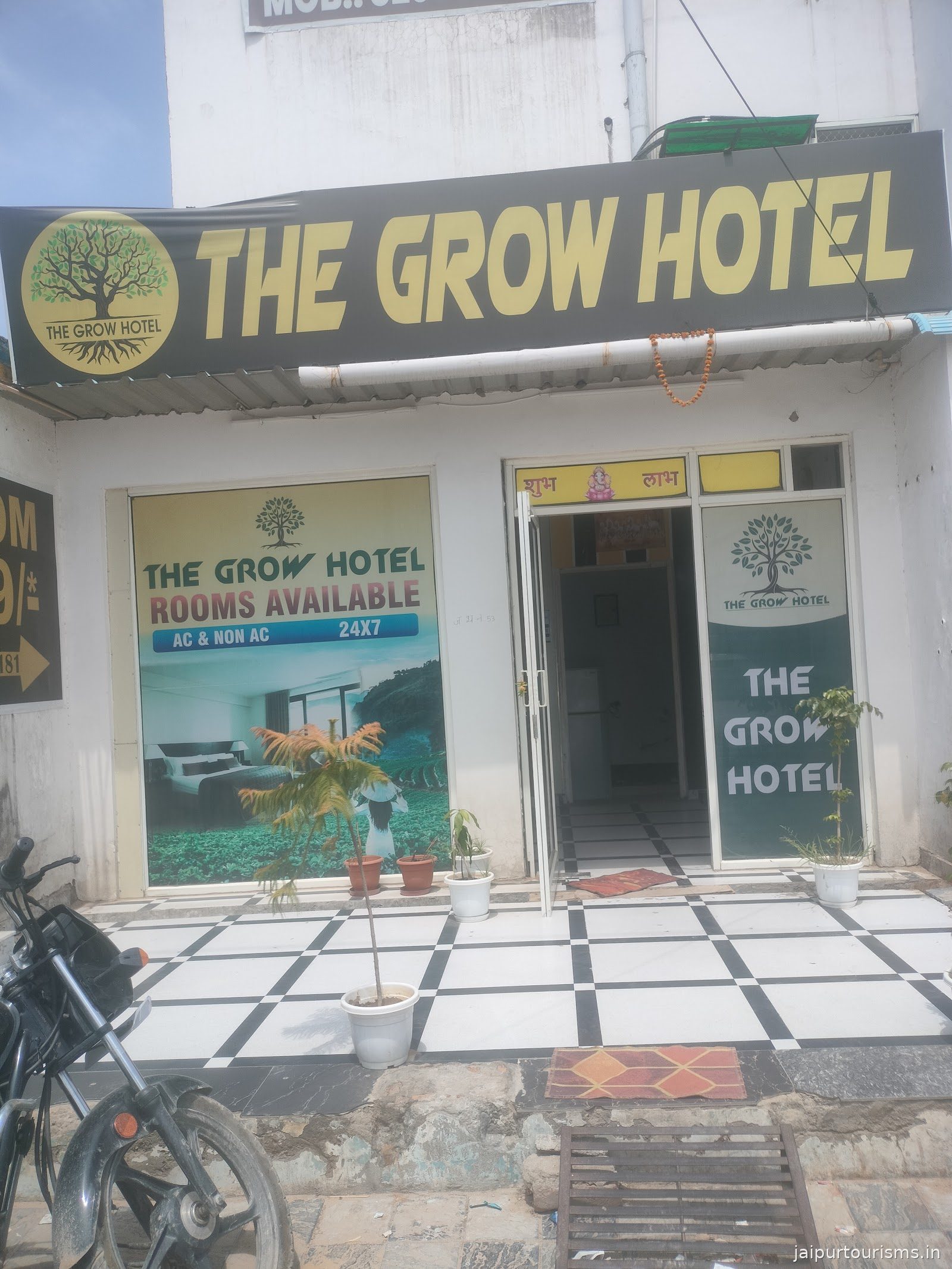 THE GROW hotel