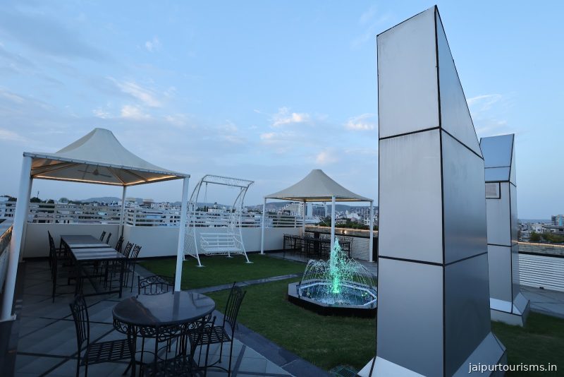 Hotel The Royal GM Plaza — Jaipur