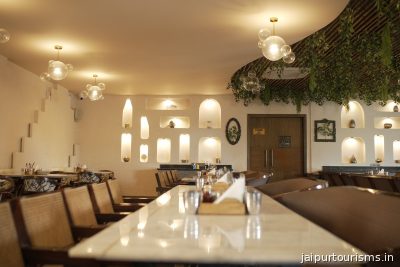 Le Farsan Restaurant - Multi Cuisine Restaurant & Banquet