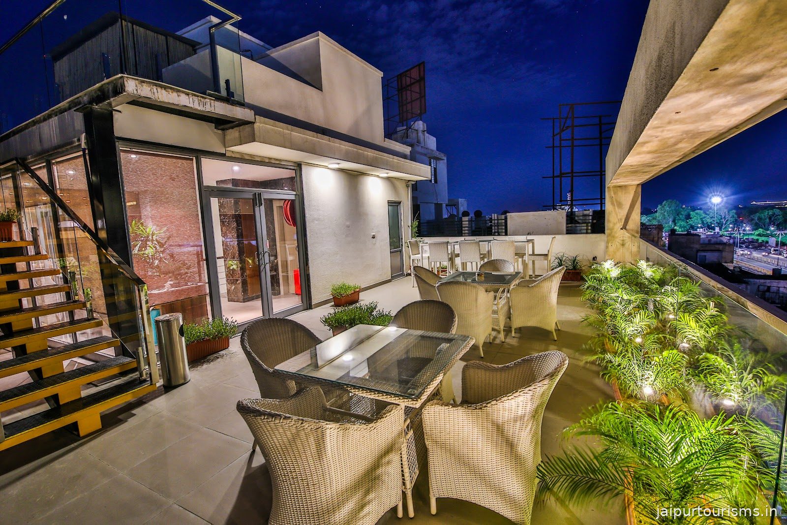 Hotel Sumaditya