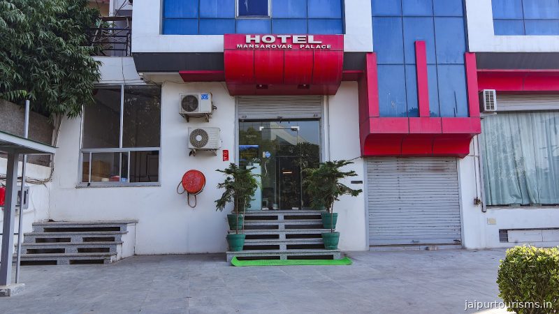Hotel Mansarovar Palace — Jaipur