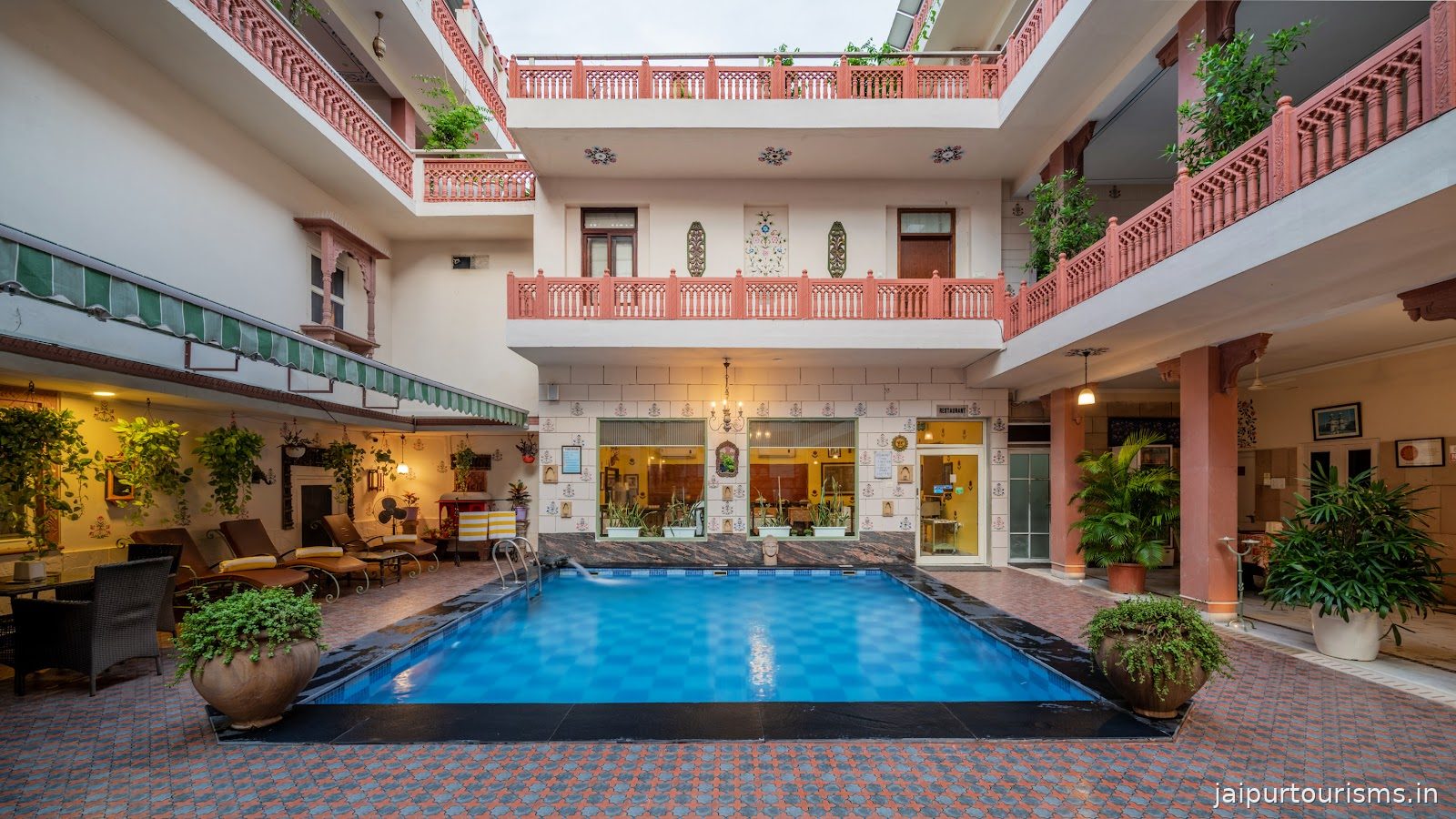 Suryaa Villa - A Boutique Heritage Hotel