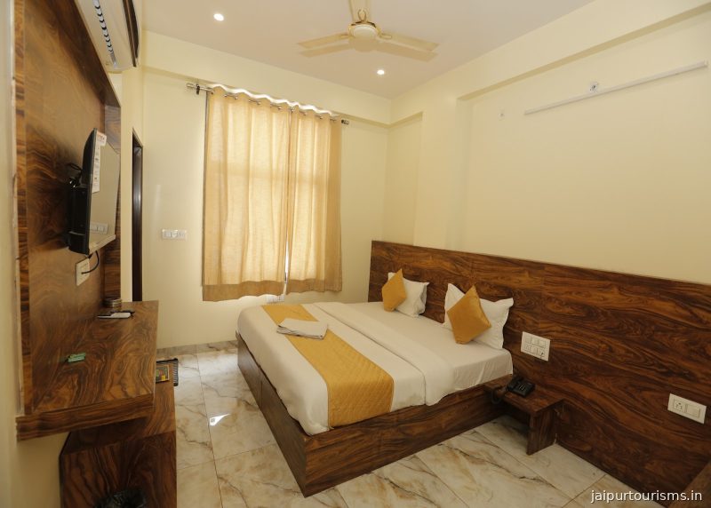 Hotel Raas Palace — Jaipur