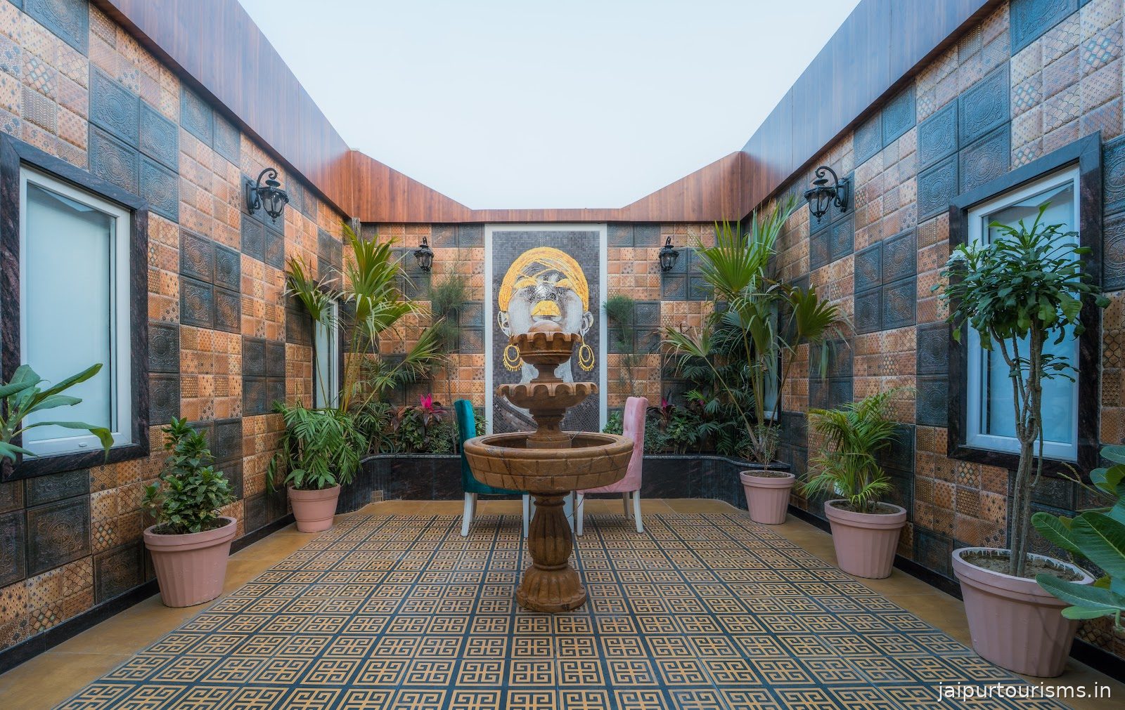 Hotel Magenta