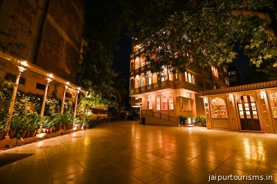 Om Niwas Suite Hotel