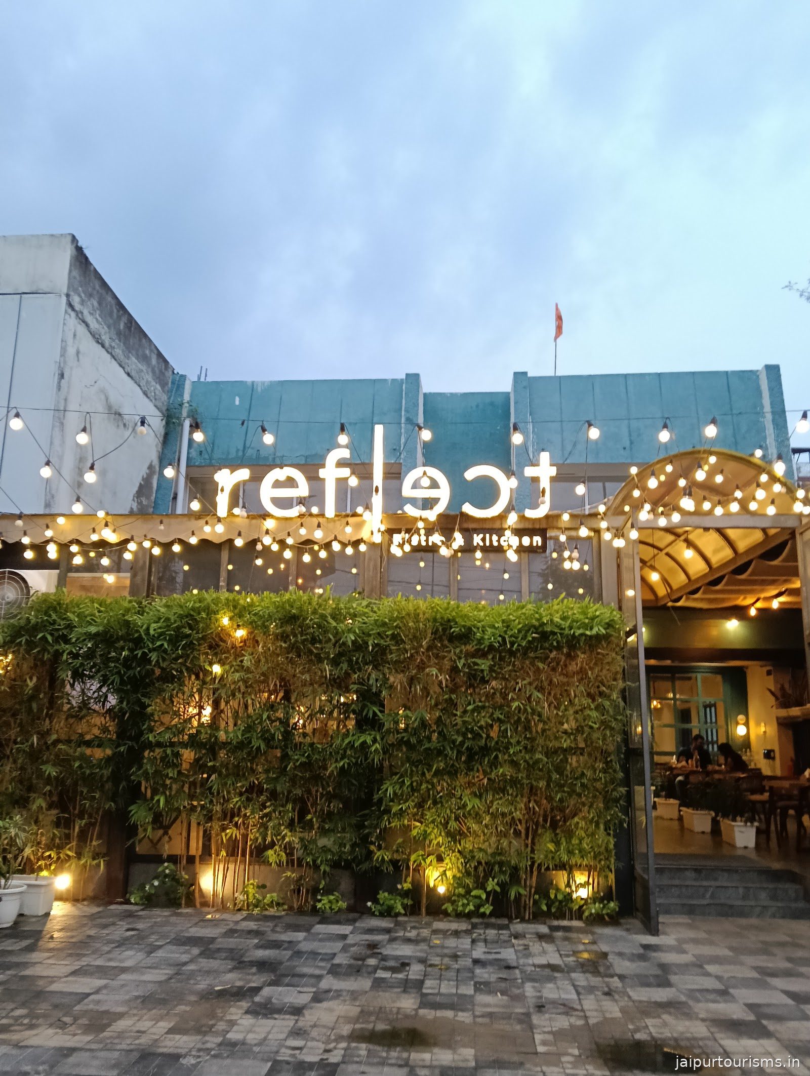 Reflect - Bistro & Kitchen