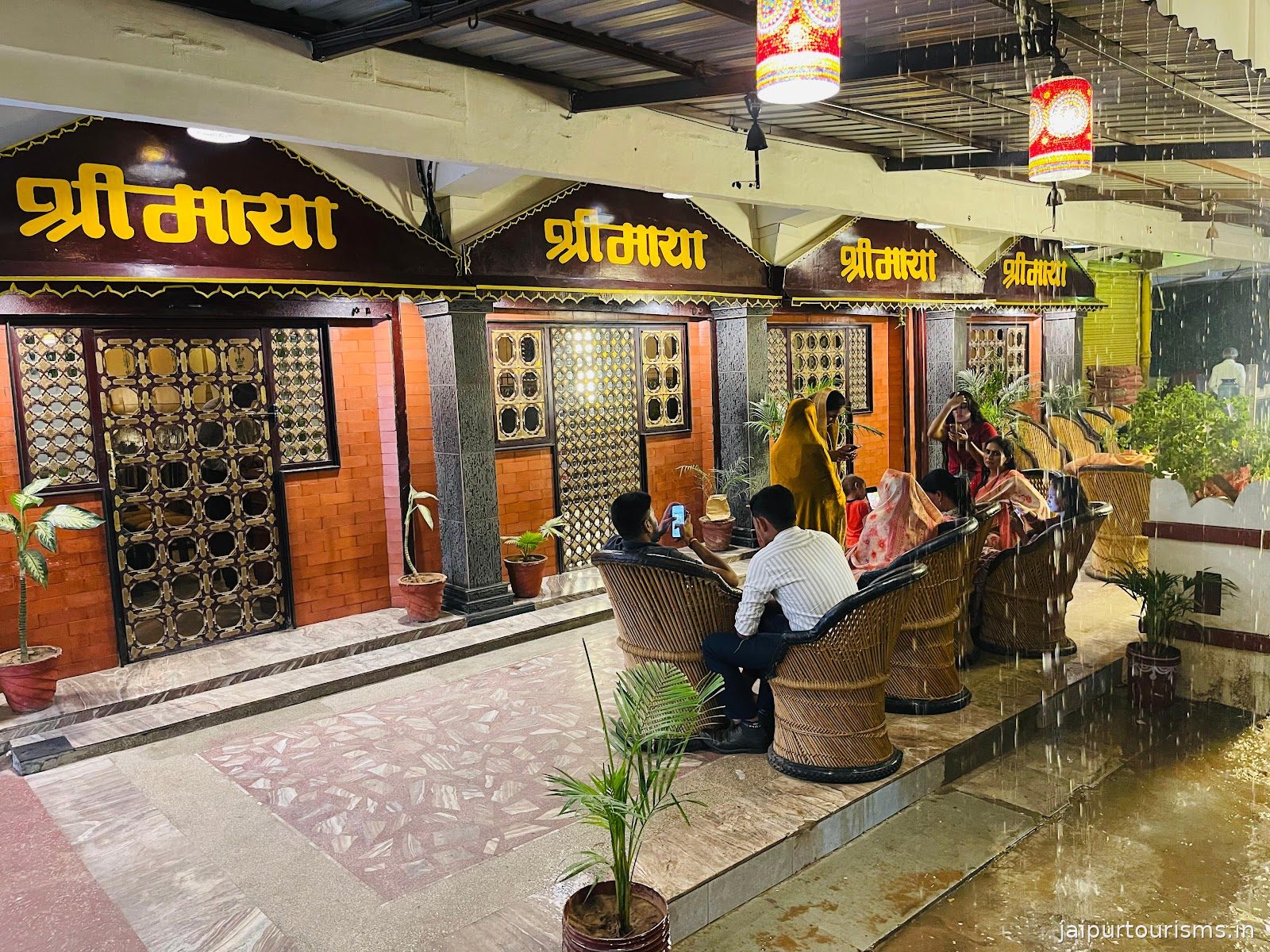 Shreemaya Restaurant