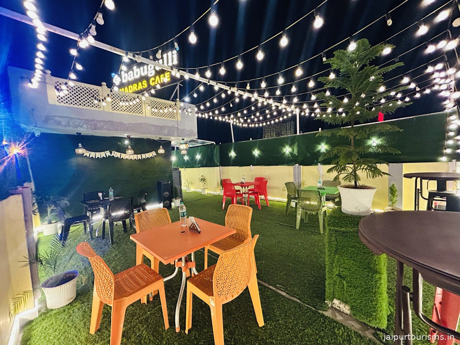 Babugulli Restaurant Cafe